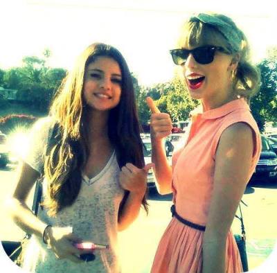 Taylor Swift And Selena Gomez Tumblr