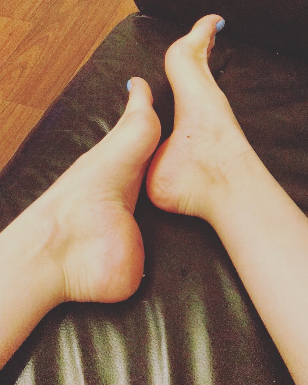 Sexy Legs And Feet Porn - My Sexy Little Feet