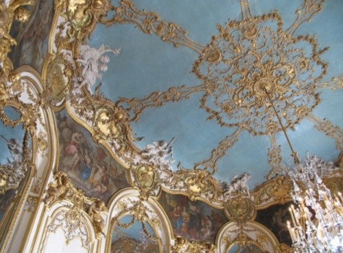 day-and-moonlightdreaming:Ceilings in pastel from the 18th...