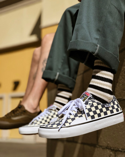 vans av classic pro checkerboard