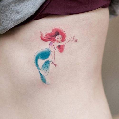 Small Mermaid Tattoo  Tatuajes de sirenas Tattoos sirenas Ideas de  tatuaje femenino