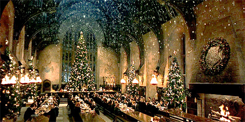 lightningboltgraced-blog:Harry Potter films + Christmas