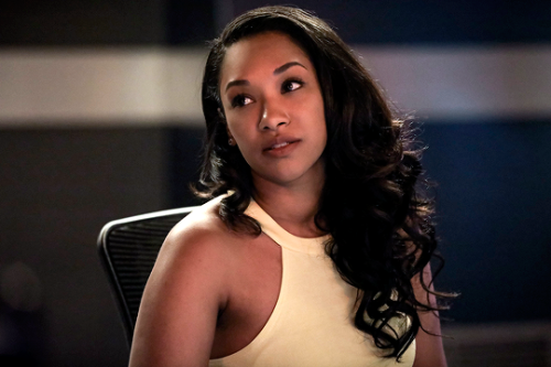 westallengifs:Barry, Iris and Nora in new promotional stills...