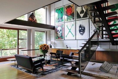 creativehouses:Fashion designer Raf Simons’ living room via reddit