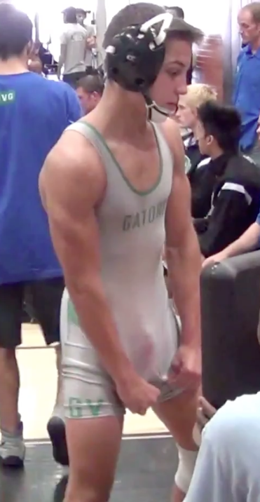 singlets:otkdude:Wow, practically transparent. See also on...