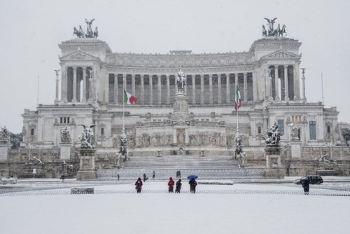 maria-magnolia1:ROMA 26.2.2018NEVE