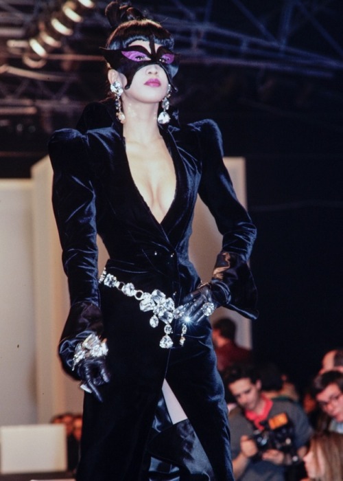 fuckrashida:Thierry Mugler Fall/Winter 1985