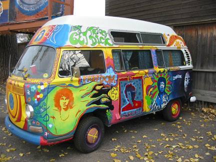 dirtyhippieproductions:Hippie Bus Love! ☮  ❤ ॐFollow Us On...