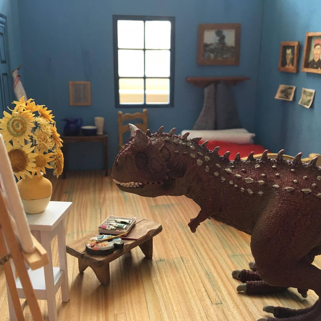 dinosaur dollhouse