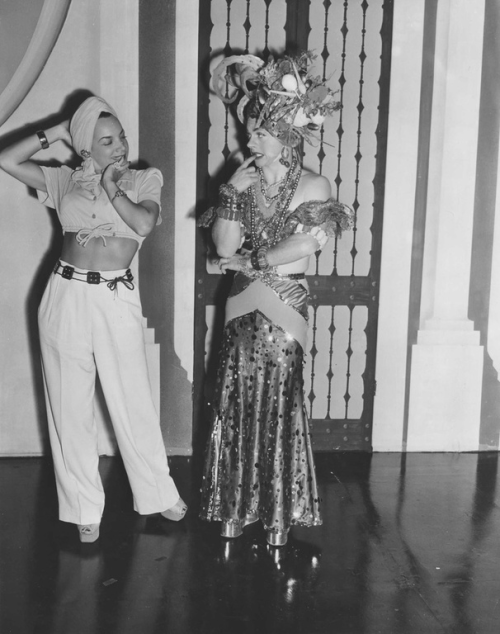 twixnmix:Carmen Miranda visits Mickey Rooney (in drag as...