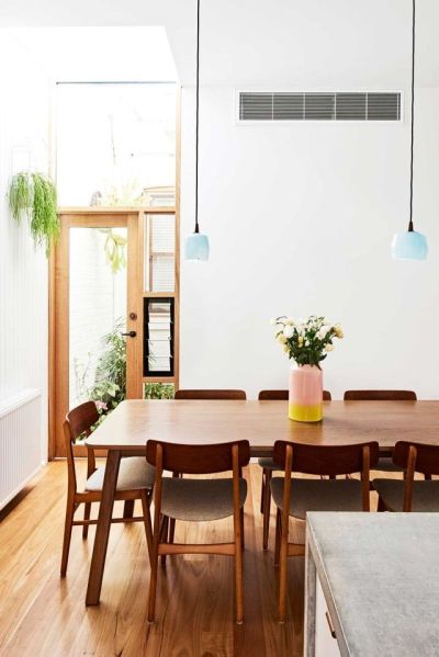 Simple, spacious and bright dining room. Interior Design Home