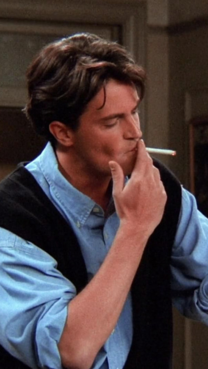 chandler bing season 1 | Tumblr