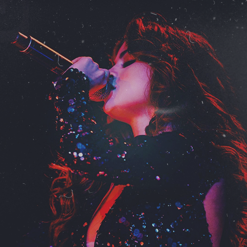 selena x