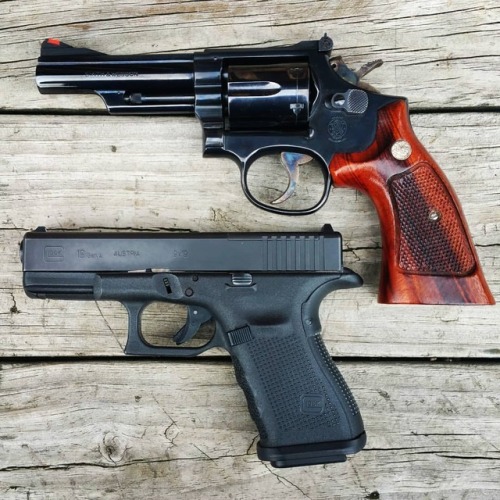 My @glockinc 19 and @smithwessoncorp 19, love them both in their...