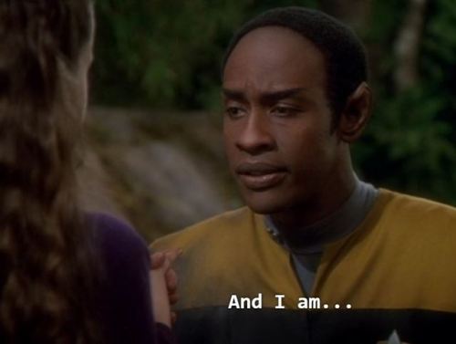 replicarters:part2of3:Star Trek Voyager S2E22:...