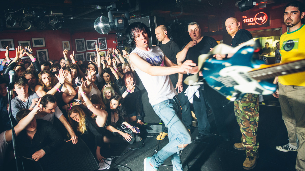 The Cribs Live At The 100 Club London