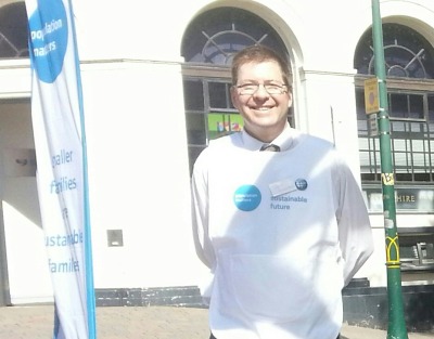 <p>Yesterday I was at the “birdcage” in Kendal, showing my support for “Population Matters”. This group is trying to tackle the world’s increasing overpopulation. I think it’s the most important problem in the world today. If you’re interested, please contact Nick at nickghyll@aol.com.</p>