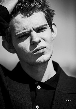 daily-robbie-kay:Robbie Kay — photographed by Dani Brubaker...