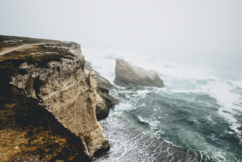 landscapes california scenery coast curators on tumblr beach ocean waves shore sea seascape rocks landscape photography aesthetic wanderlust moody calm photoset blue up ap