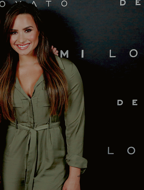 demetria lovato.  - Página 35 Tumblr_ppca15Orcx1reblqyo1_500