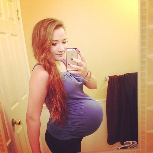 PreggoLove22