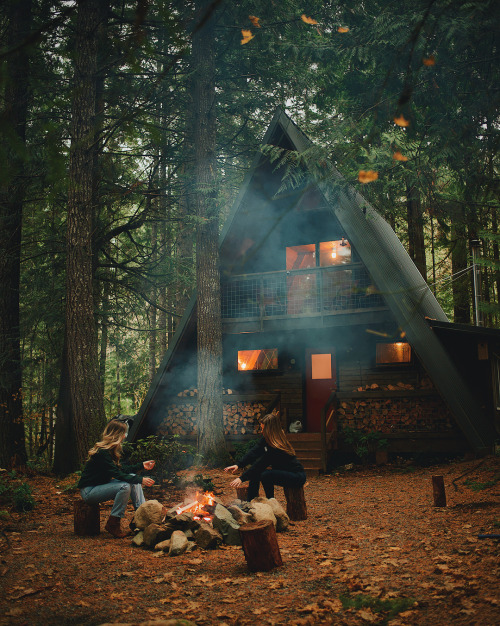 wild-cabins:Kelly Calvillo