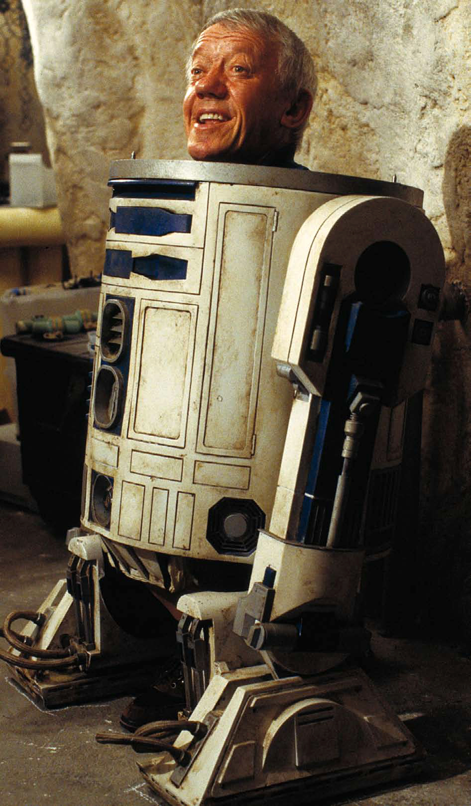 cuddly r2d2