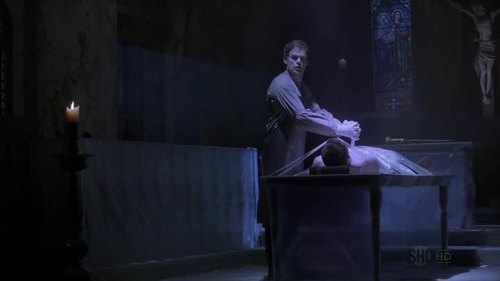 ο Ντέξτερ τα έχει με την Ντεμπ