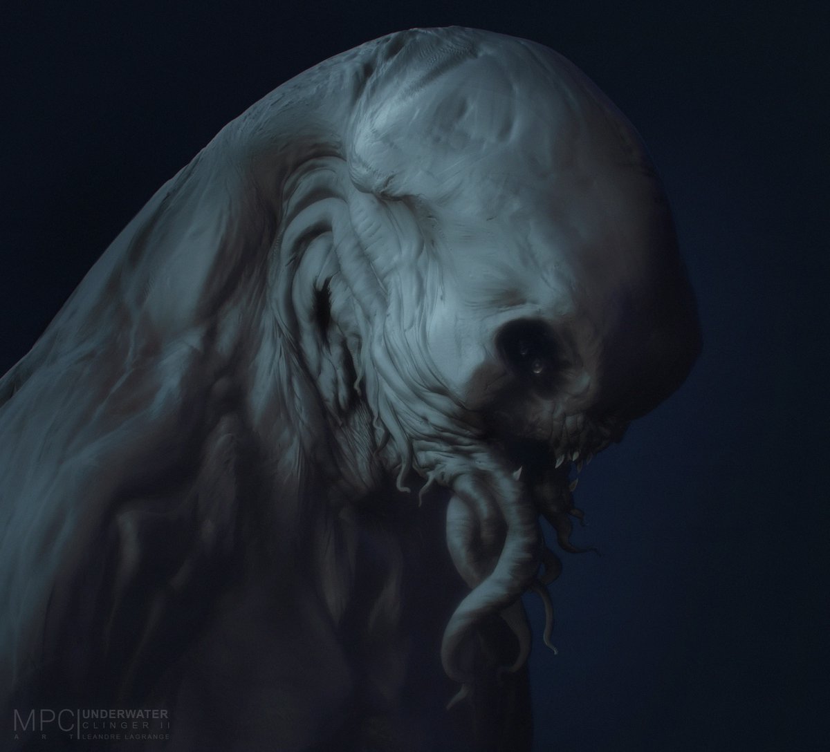 Монстр из фильма под водой