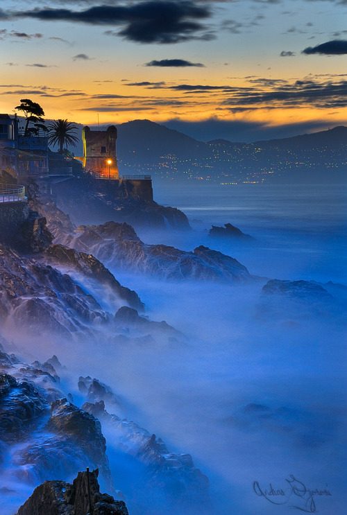 coiour-my-world:Enchanted waves (by Andras Gyorosi) ~ Genoa,...