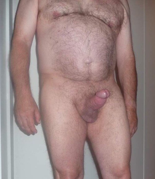 daddycockrebirth2:Fuck what a beautiful cock he has mmmhh