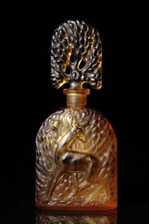 treasures-and-beauty:1935 Ingrid Czech perfume bottle