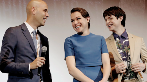 tatmasmile:@tatianamaslany @danedehaan & #KimNguyen at...