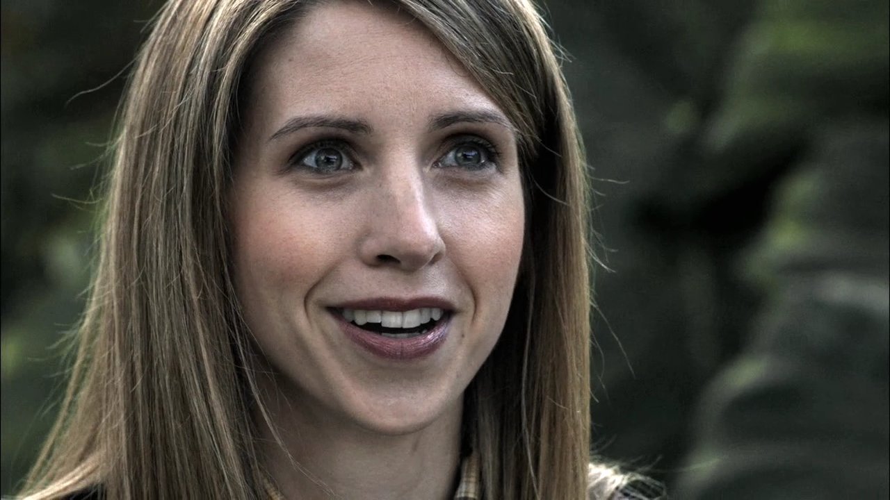 Next photo of Emily Perkins