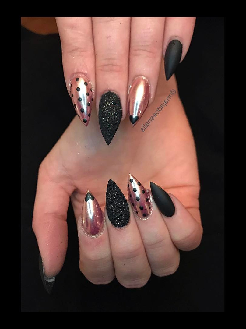 vip nails, tj nails, ballerina nails, oval nails, nails 2018 Simple Prom Nails (2017) . . sleeeeeek black. I love it. . Tags: , blacknails , coffinnails , promnails , prom , glitternails , glitterombre , silvernails , shortnails , mediumnails , longnails , blacknaildesigns 