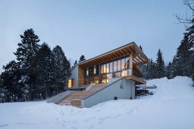 L’Accostée House / Bourgeois / Lechasseur architectsph: Adrien Williams