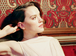 Image result for daisy ridley orient gif