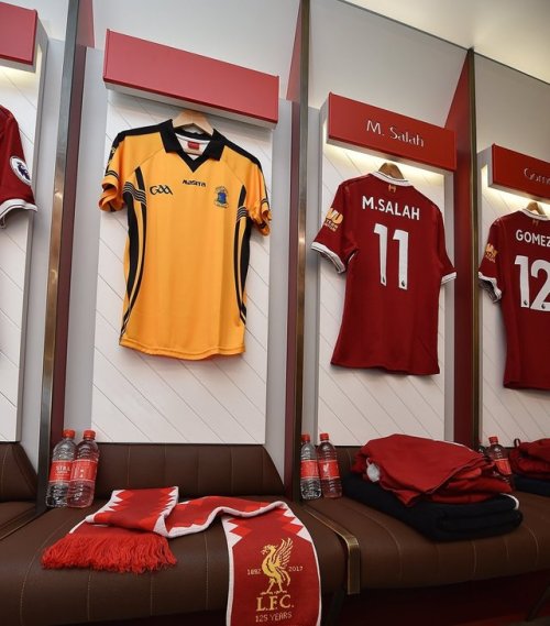 kopzone:The team wanted to organise a dressing room tribute to...