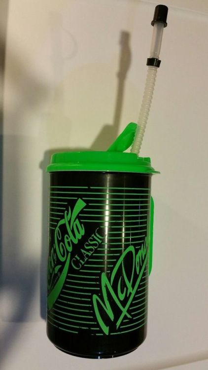 ohmy80s:McDonald’s / Coca Cola Travel Mugs