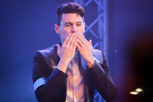 plushdechart:bryan dechart being a cutie at PSXSEA2018