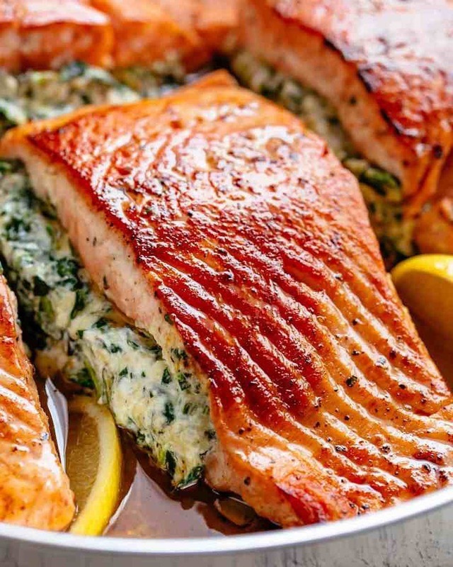 Health Food 24h — CREAMY SPINACH STUFFED SALMON IN GARLIC BUTTER By:...