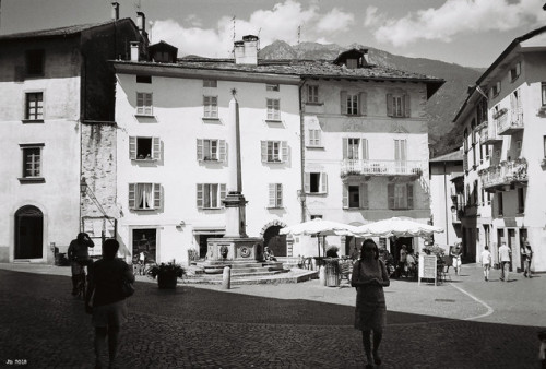 johbeil:Chiavenna, ItalyOlympus XA on Ilford XP2 400 film,...