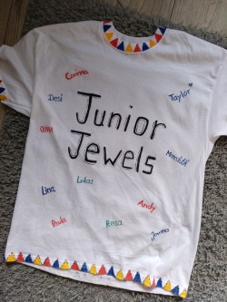 Taylor Swift Junior Jewels Shirt - Artist and world artist news