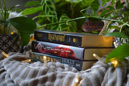 bookstack: legendary, scarlet, the wicked king