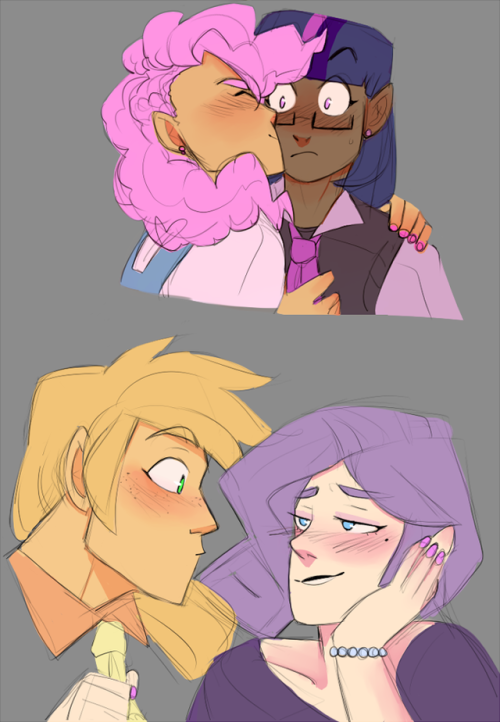 pinkdisc:some humanized doodles