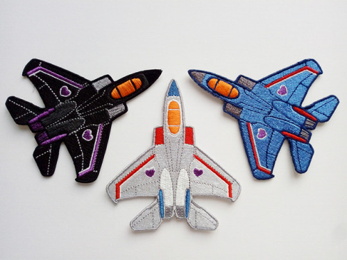 turbolesbo:I made a lot of transformers patches for TFN this...