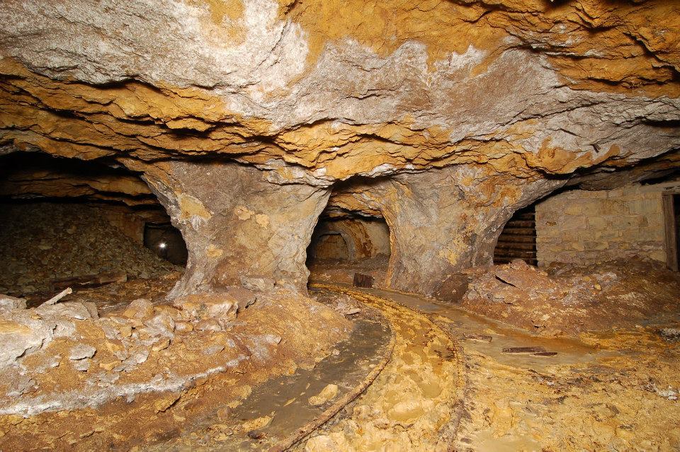 visceral surreality: sixpenceee: Abandoned Mineshafts in Rosia...