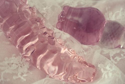 georgiagracegibson:Glass and lace study, 2014 (ft. icicles and...