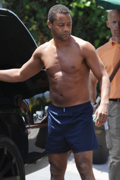 Shirtless Male Celebs Cuba Gooding Jr