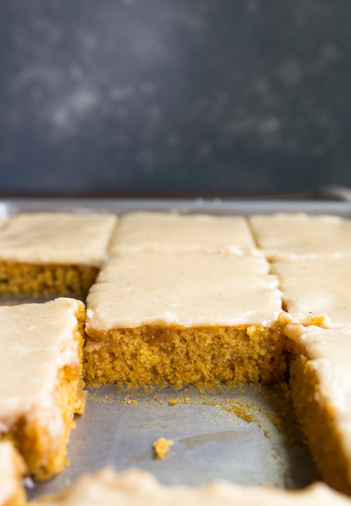 foodffs:Pumpkin Sheet CakeFollow for recipesIs this how you...